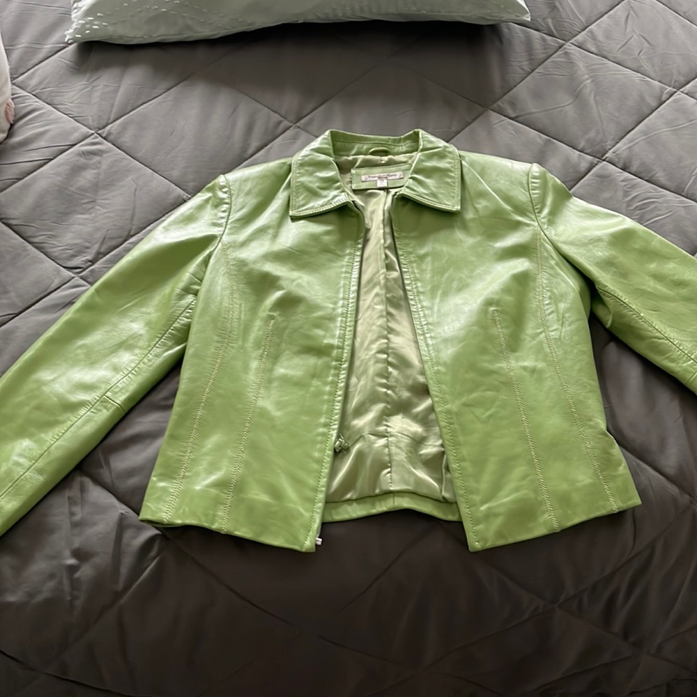Small size green leather jacket 100% lamb leather